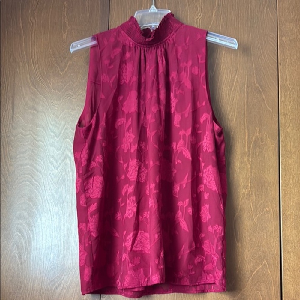 LOFT Sleeveless Mock Neck Floral Jacquard Shell in Deep Berry